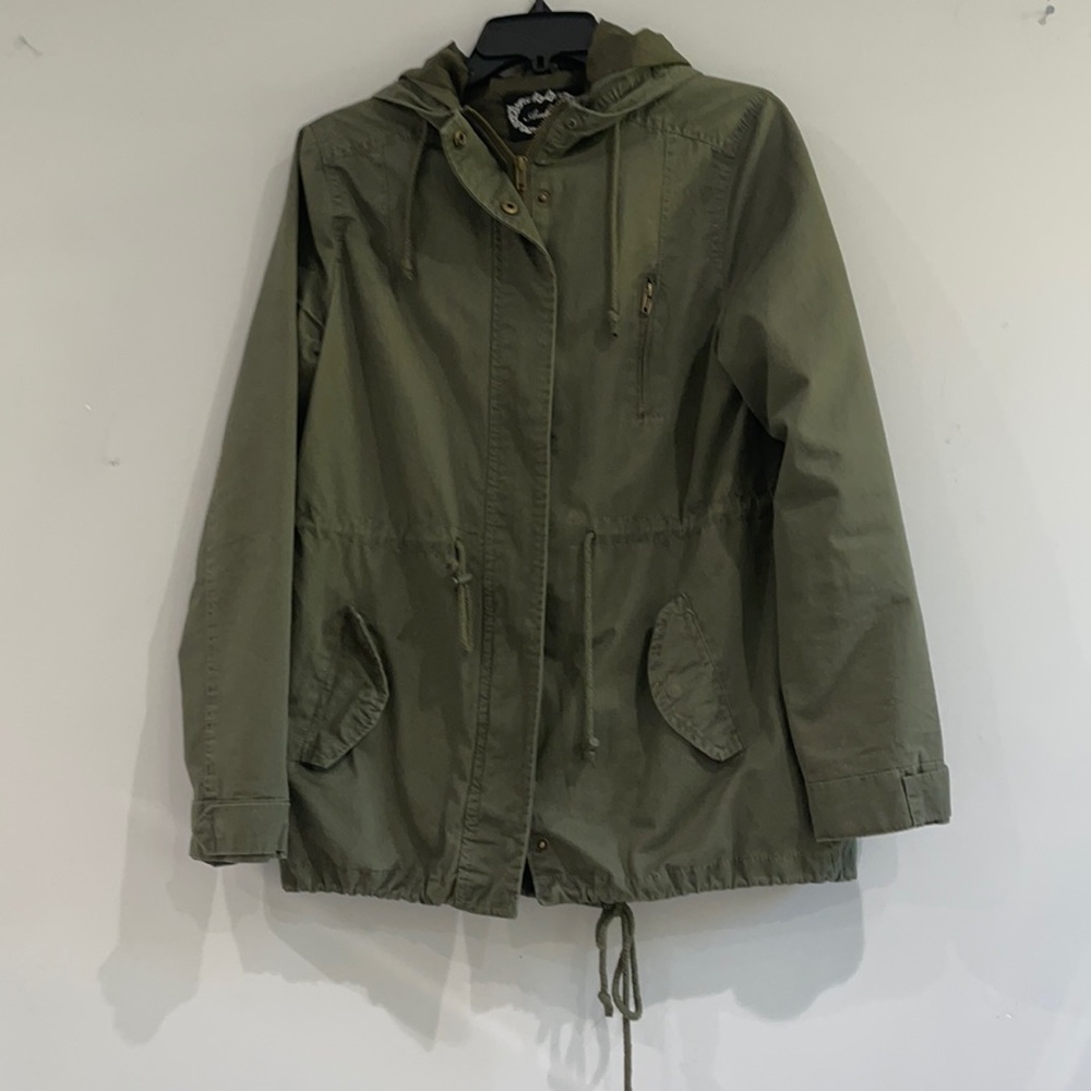 Super cute green trench coat